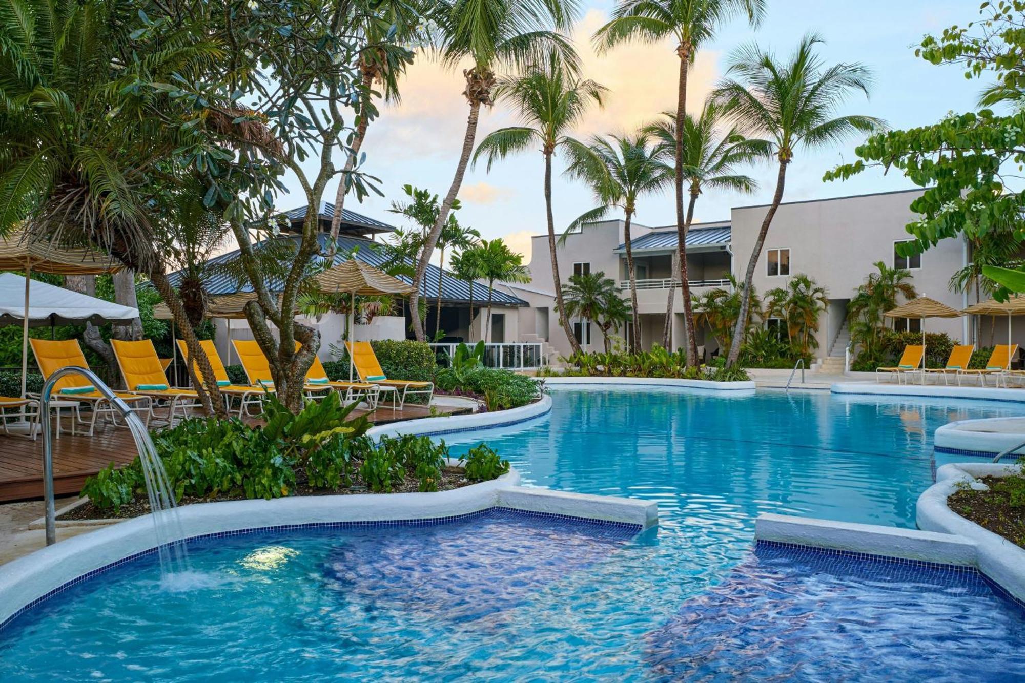 Waves Resort & Spa, Barbados, An Autograph Collection All-Inclusive Resort Сент-Джеймс Екстер'єр фото