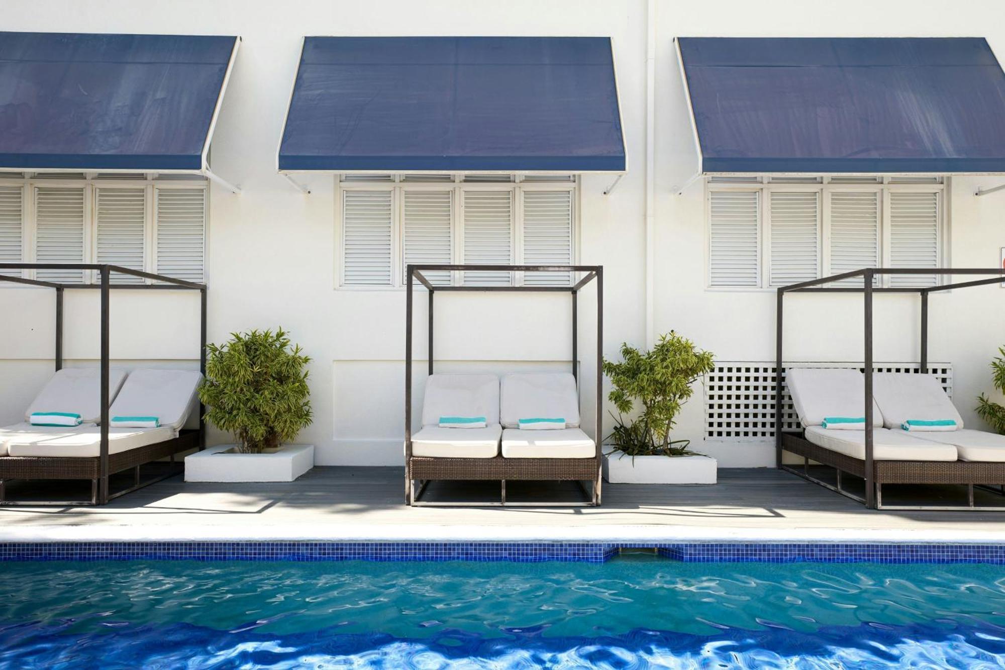 Waves Resort & Spa, Barbados, An Autograph Collection All-Inclusive Resort Сент-Джеймс Екстер'єр фото